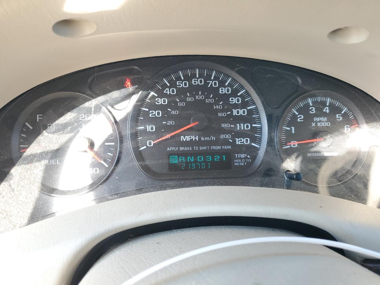 2005 Chevrolet Impala - Image 9