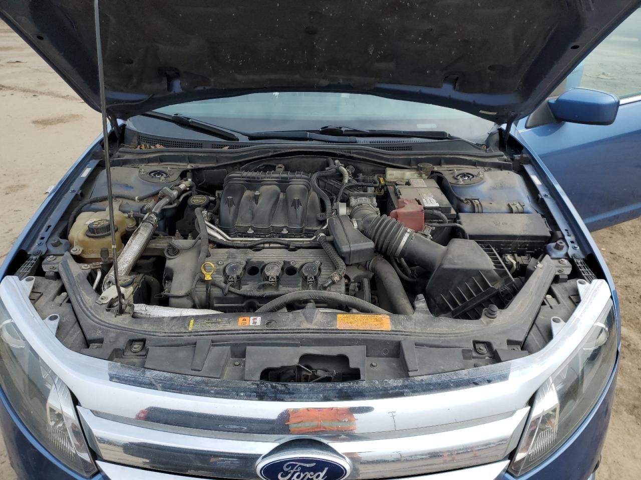 2010 Ford Fusion - Image 11