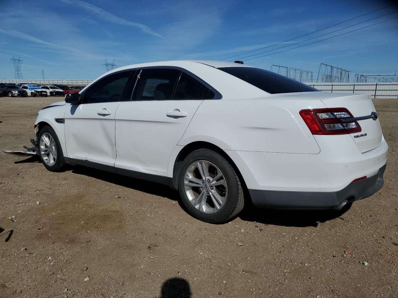 2013 Ford Taurus - Image 2