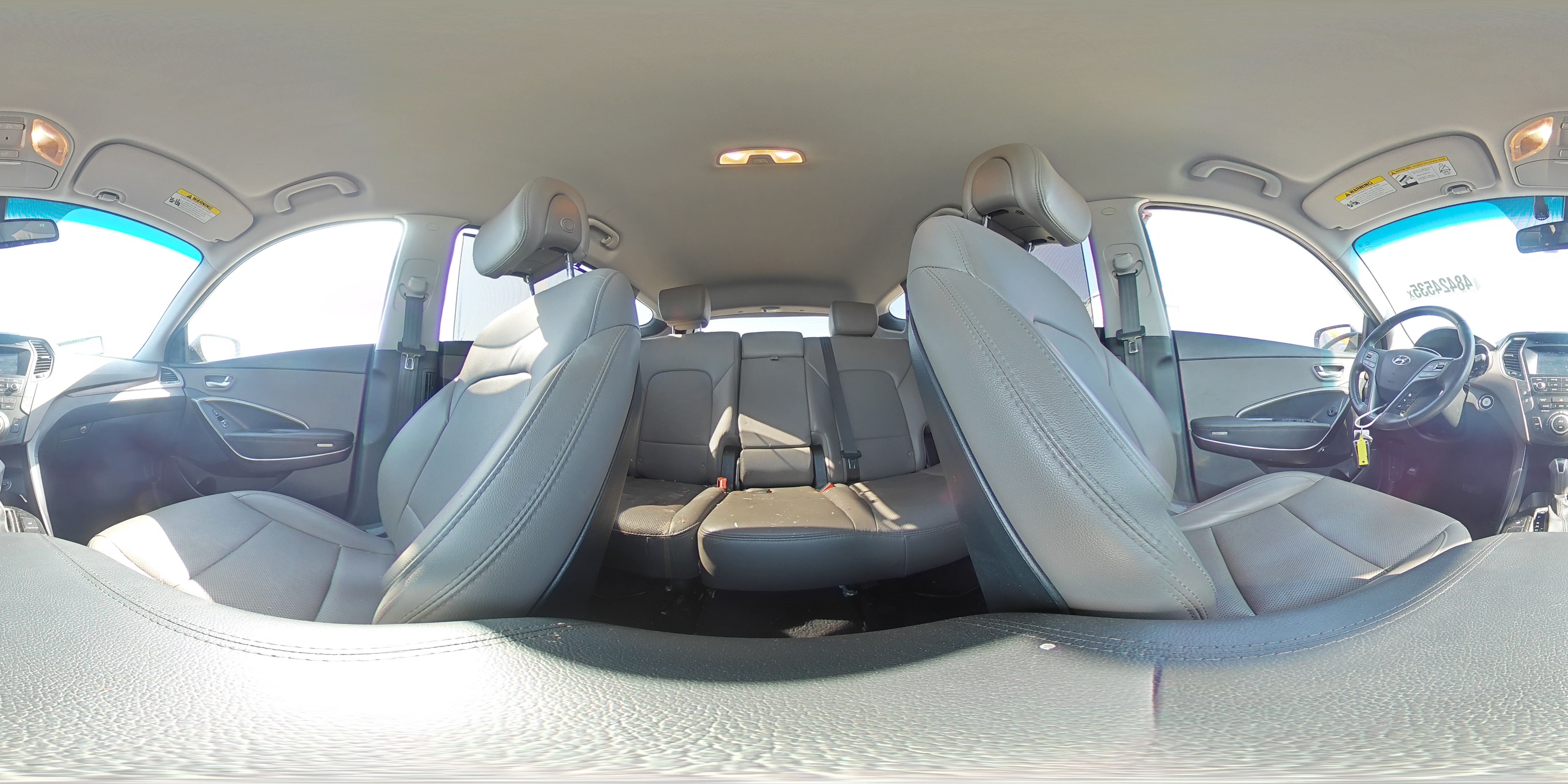 2018 Hyundai Santa Fe - Image 14