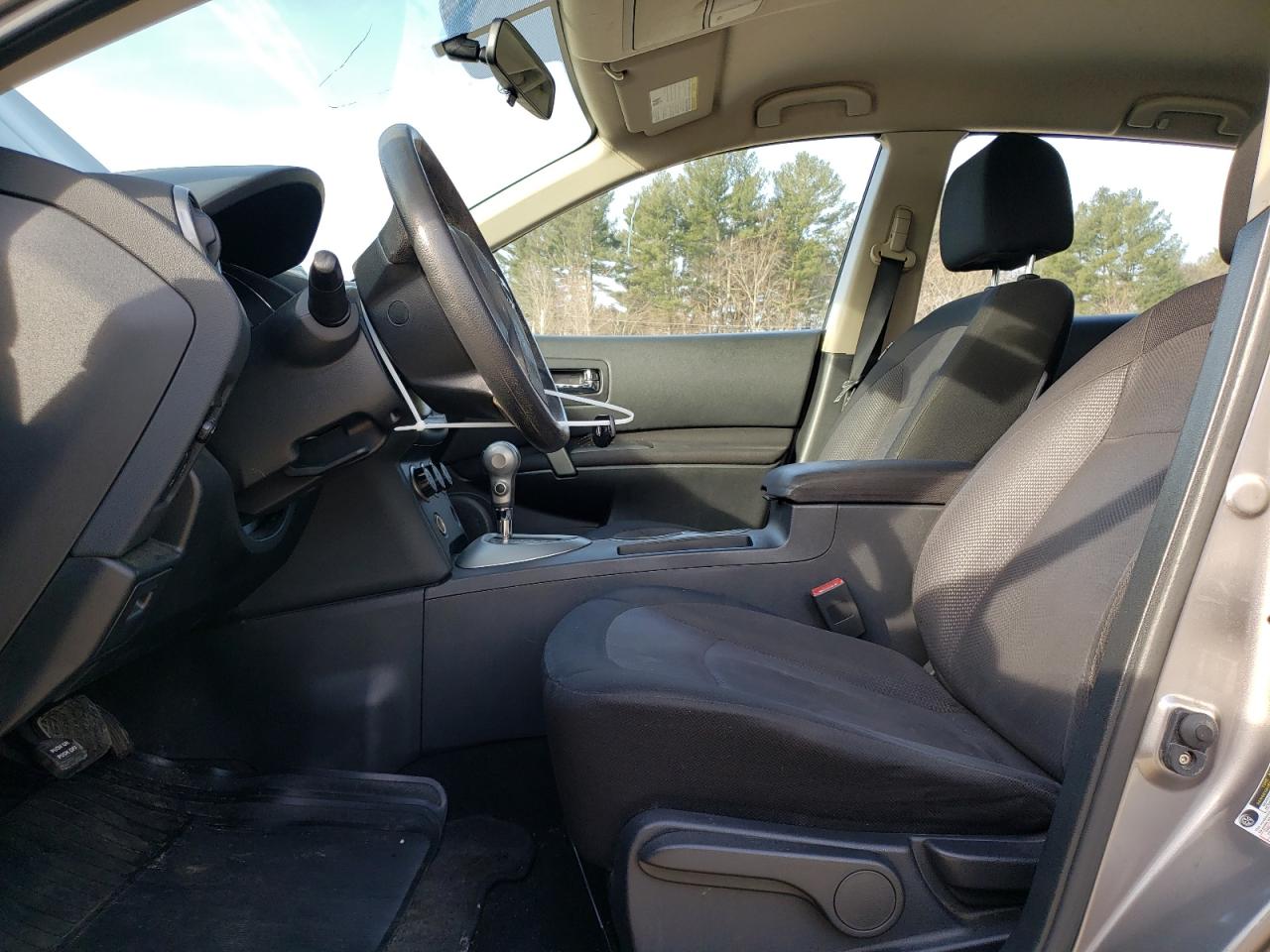2011 Nissan Rogue - Image 7