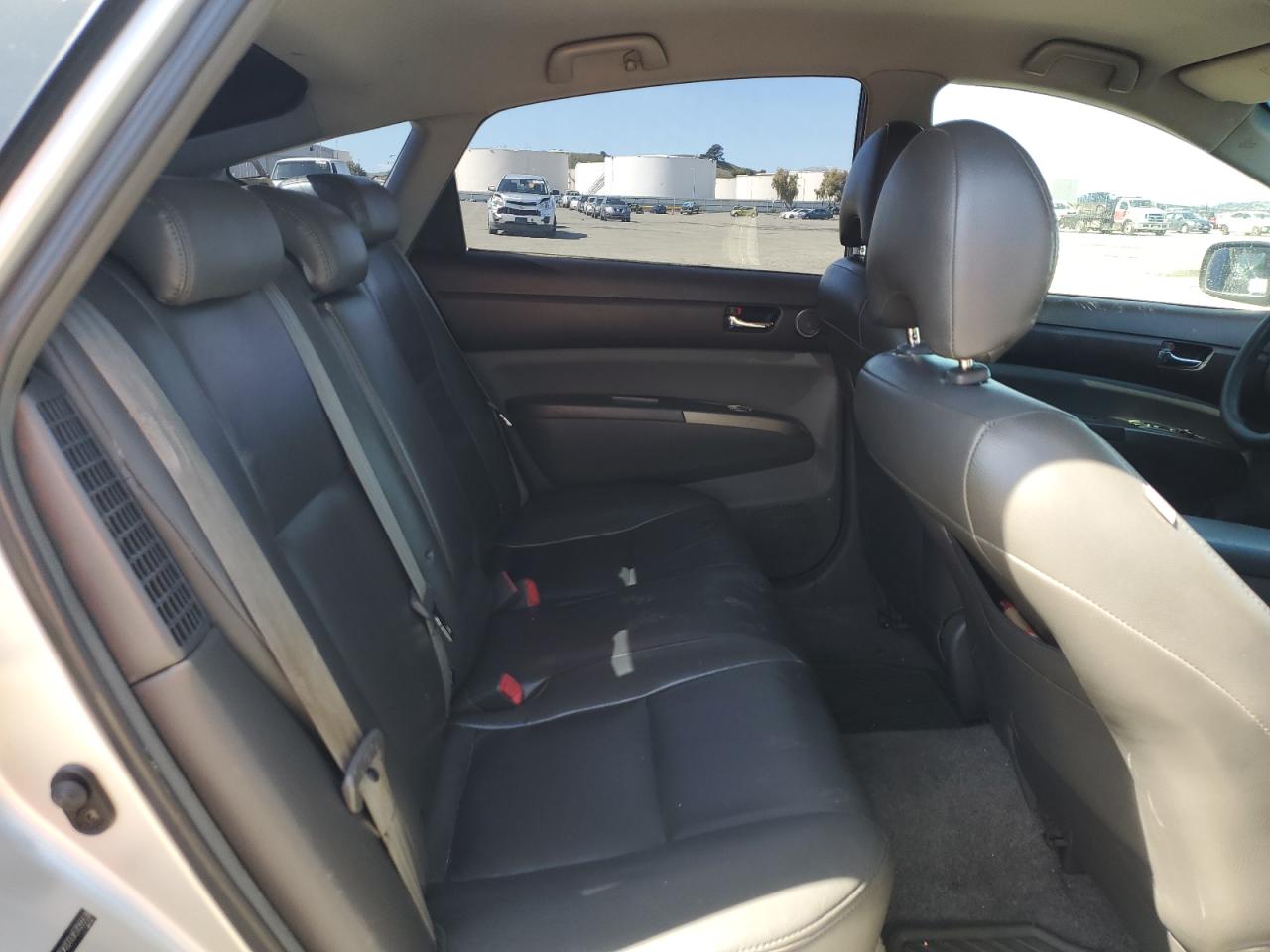 2005 Toyota Prius - Image 10