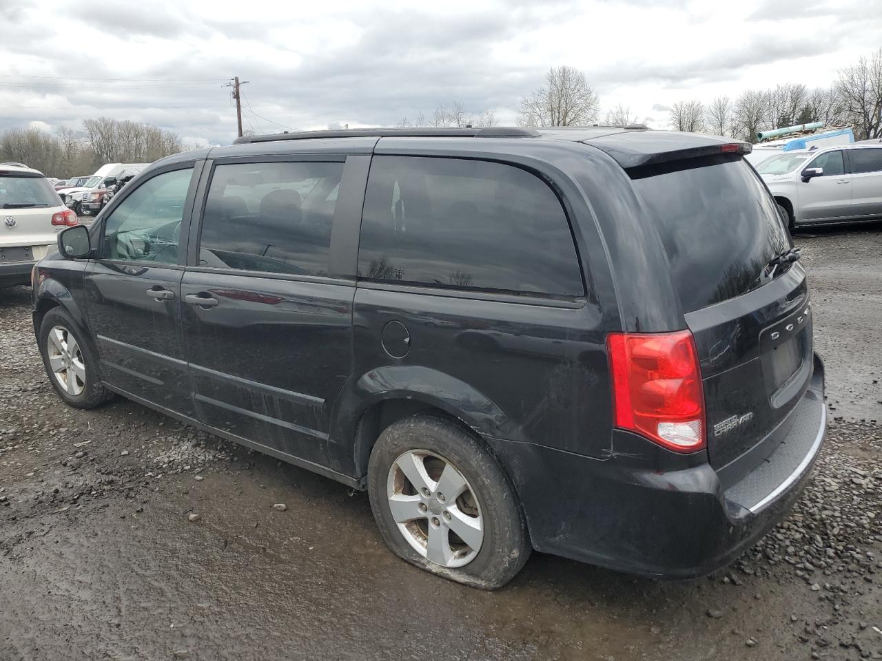 2017 Dodge Caravan - Image 2
