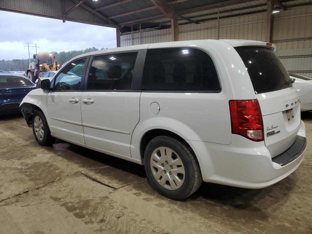 2017 Dodge Caravan - Image 2