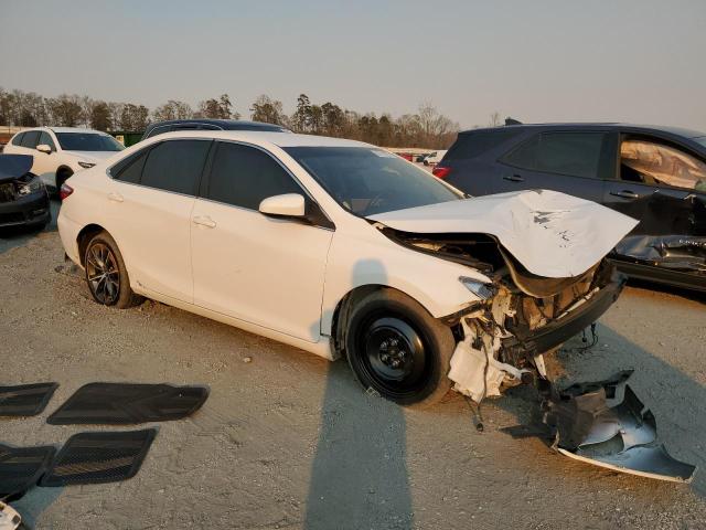 Седаны TOYOTA CAMRY 2016 Белый