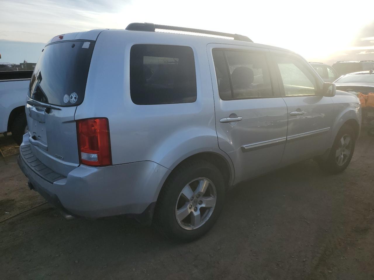 2010 Honda Pilot - Image 3