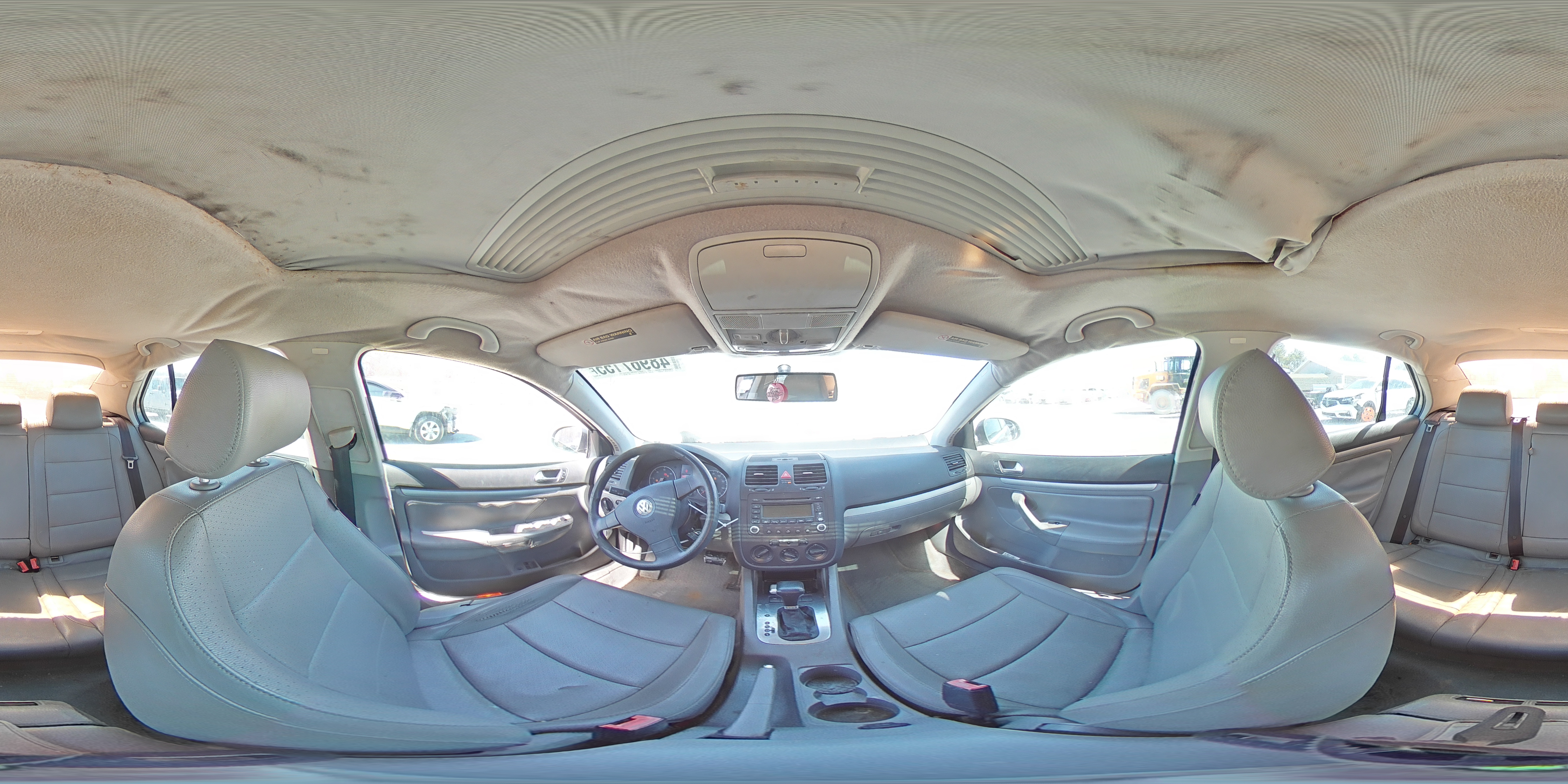 2006 Volkswagen Jetta - Image 12