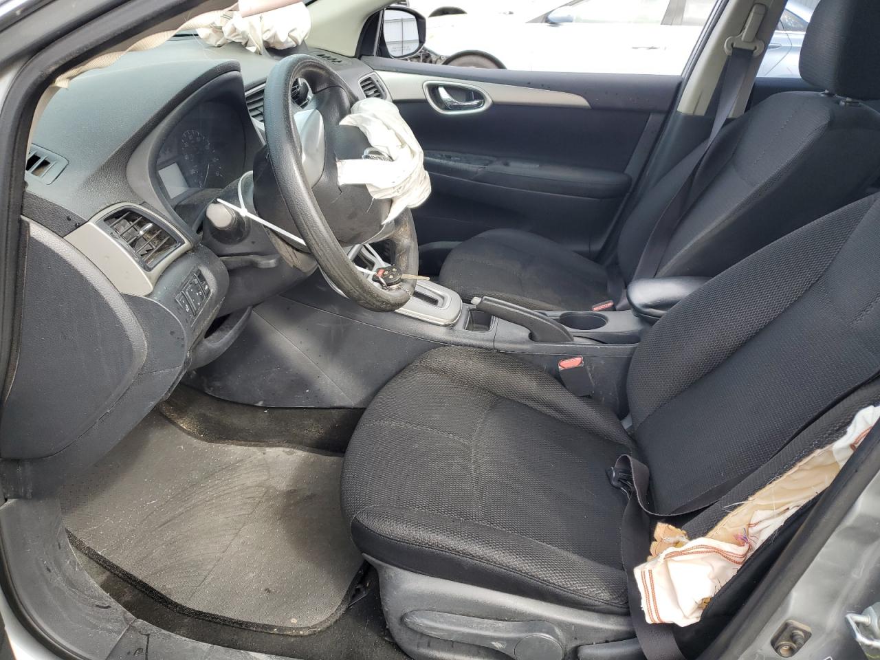 2013 Nissan Sentra - Image 7