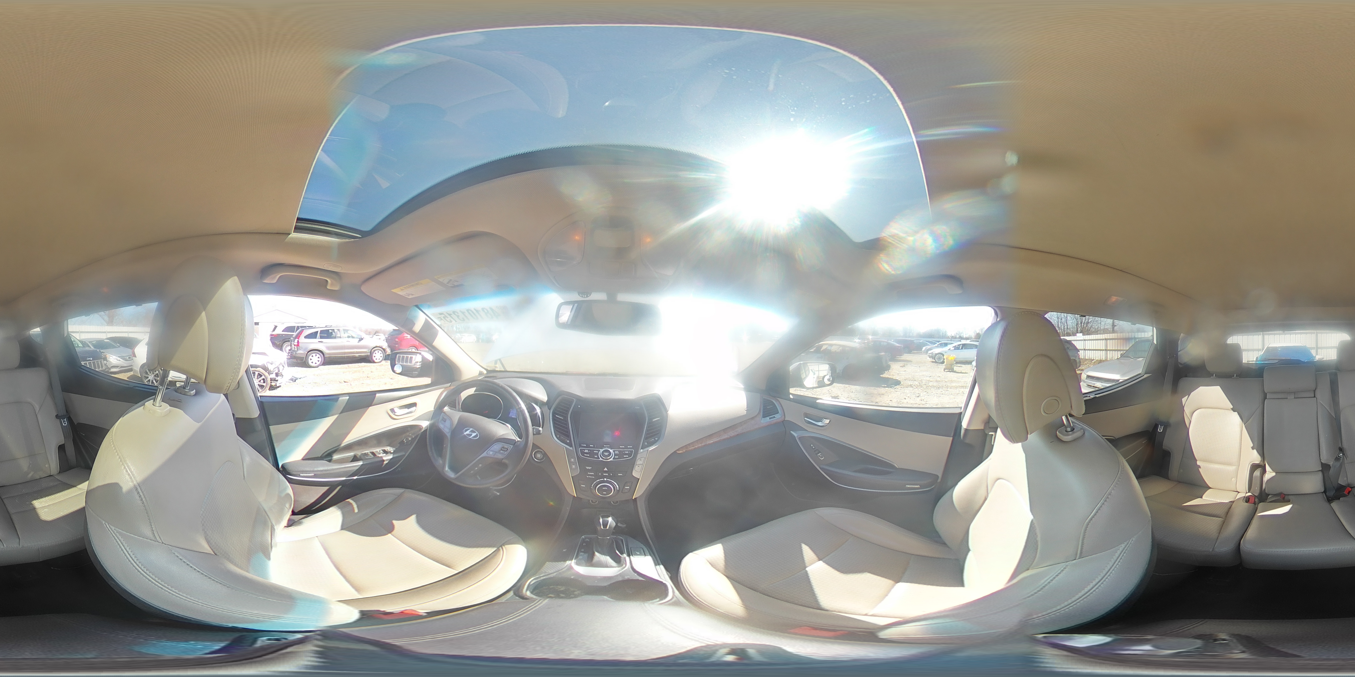 2013 Hyundai Santa Fe - Image 14