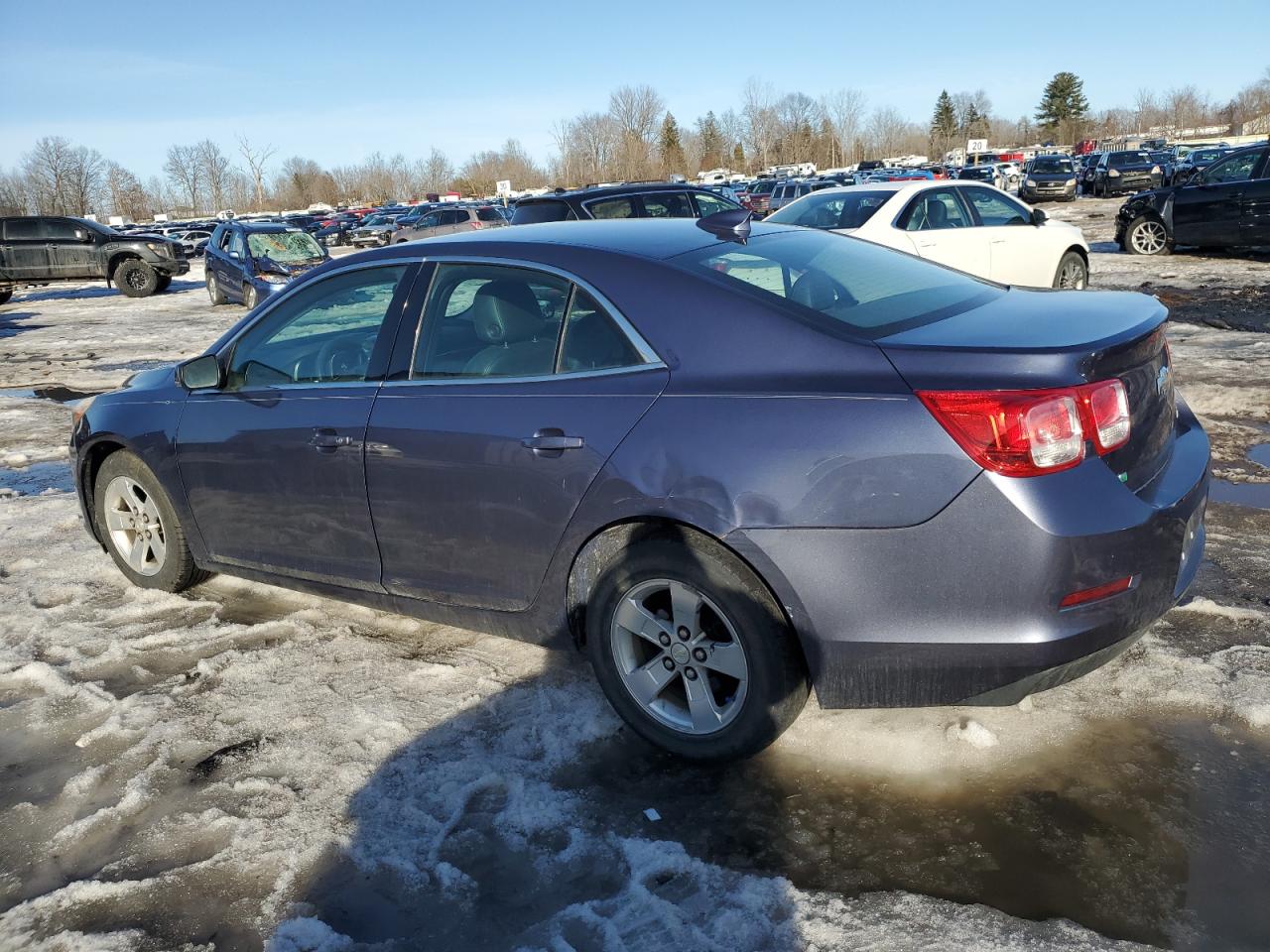 2015 Chevrolet Malibu - Image 2