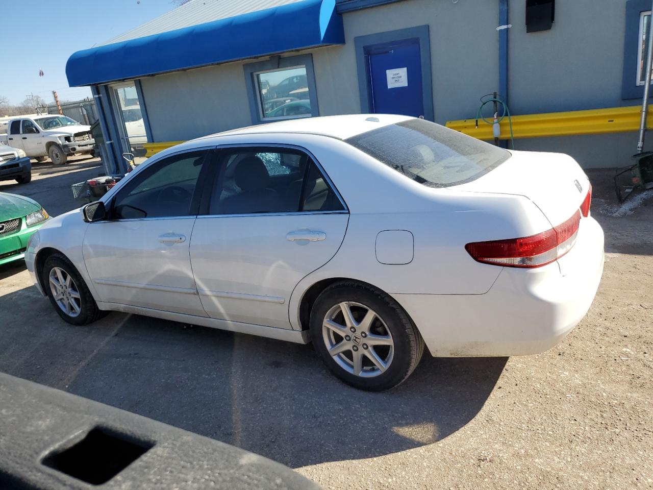 2004 Honda Accord - Image 2
