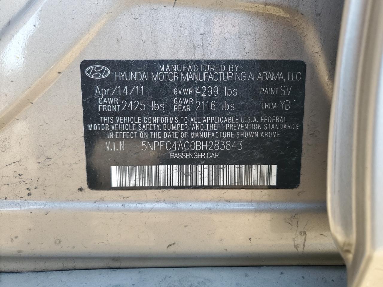 2011 Hyundai Sonata - Image 14