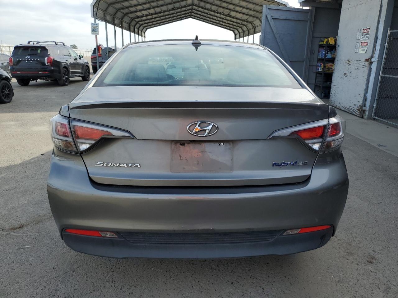 2017 Hyundai Sonata - Image 6