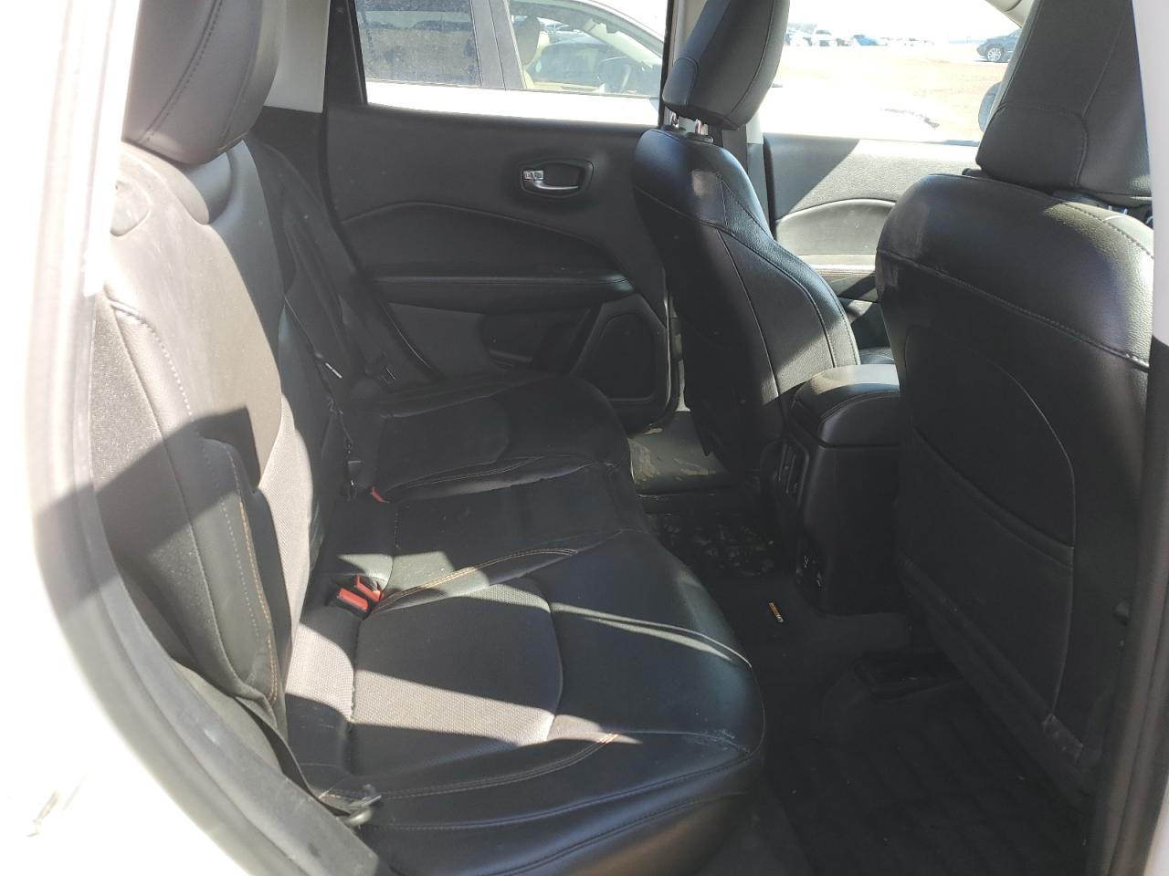 2018 Jeep Compass Limited VIN: 3C4NJDCB8JT364792 Lot: 49605845