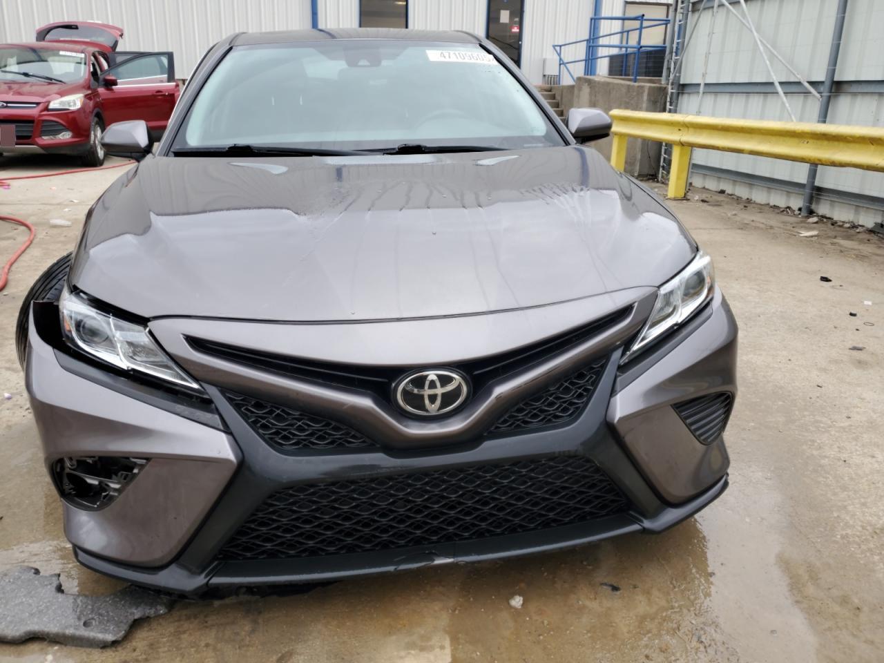 2020 Toyota Camry - Image 5