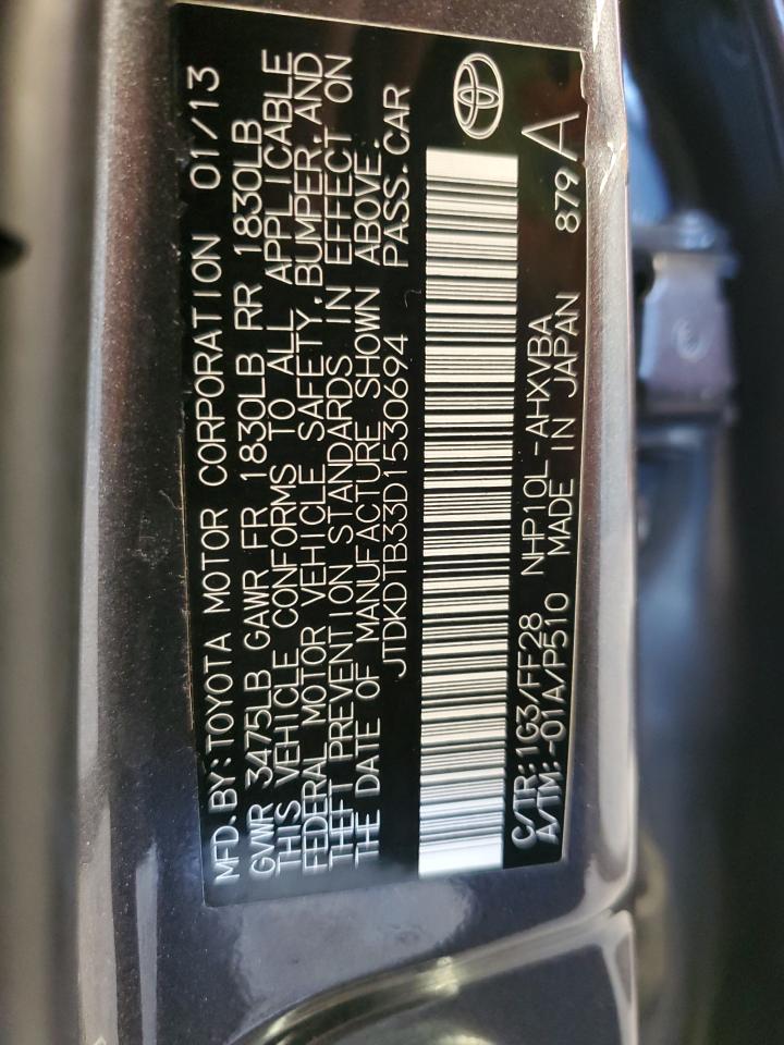 2013 Toyota Prius - Image 13
