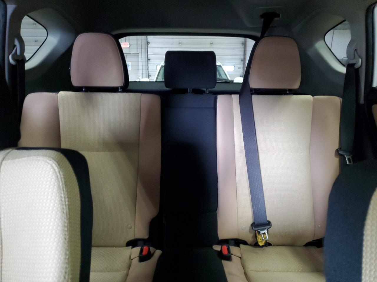 2018 Toyota RAV 4 - Image 10
