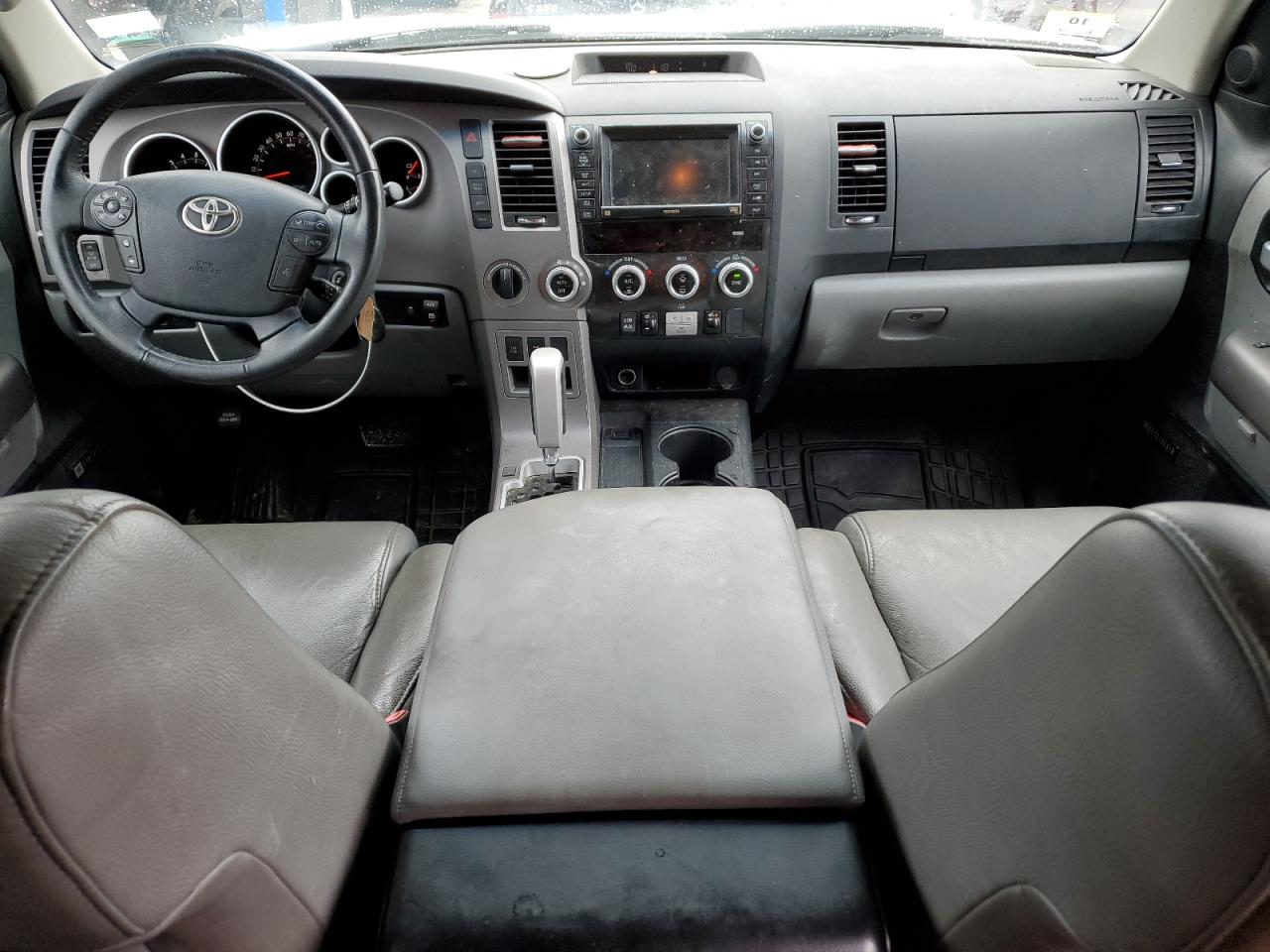 2012 Toyota Sequoia - Image 8