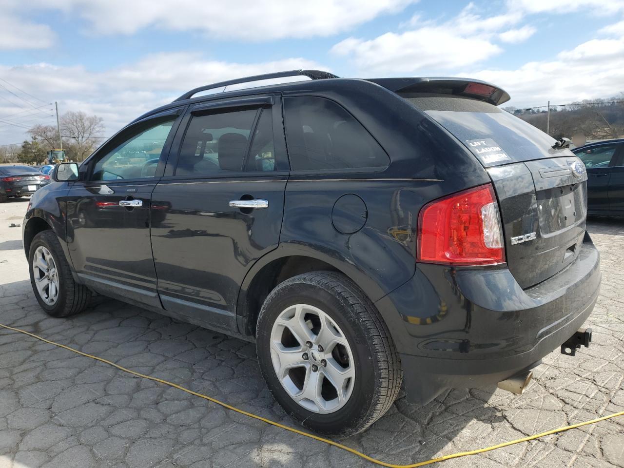 2011 Ford Edge - Image 2