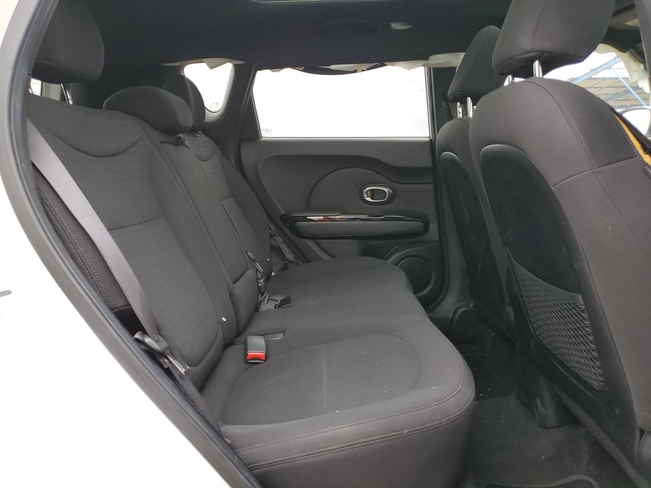 2015 Kia Soul - Image 11
