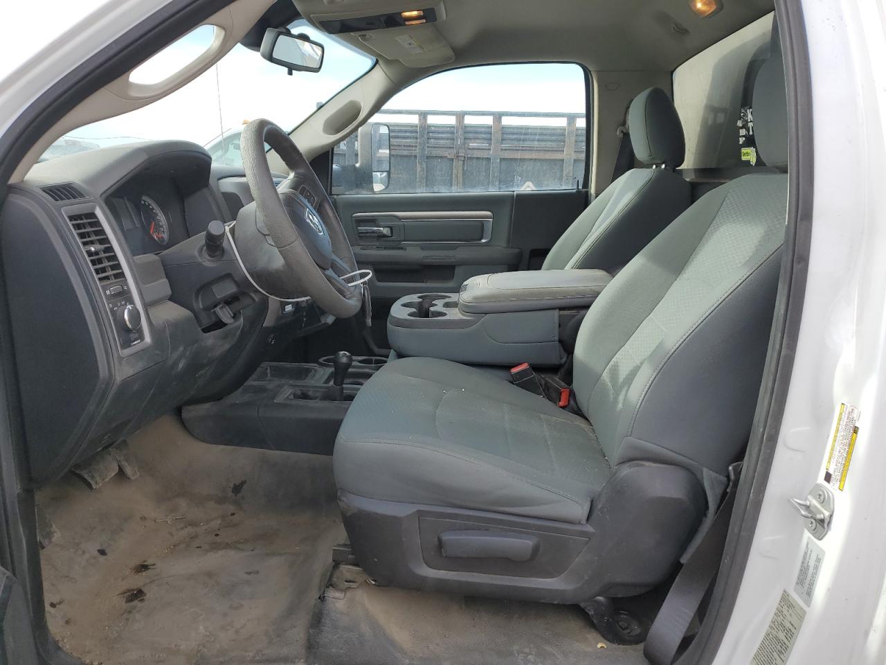 2015 RAM 4500 - Image 7