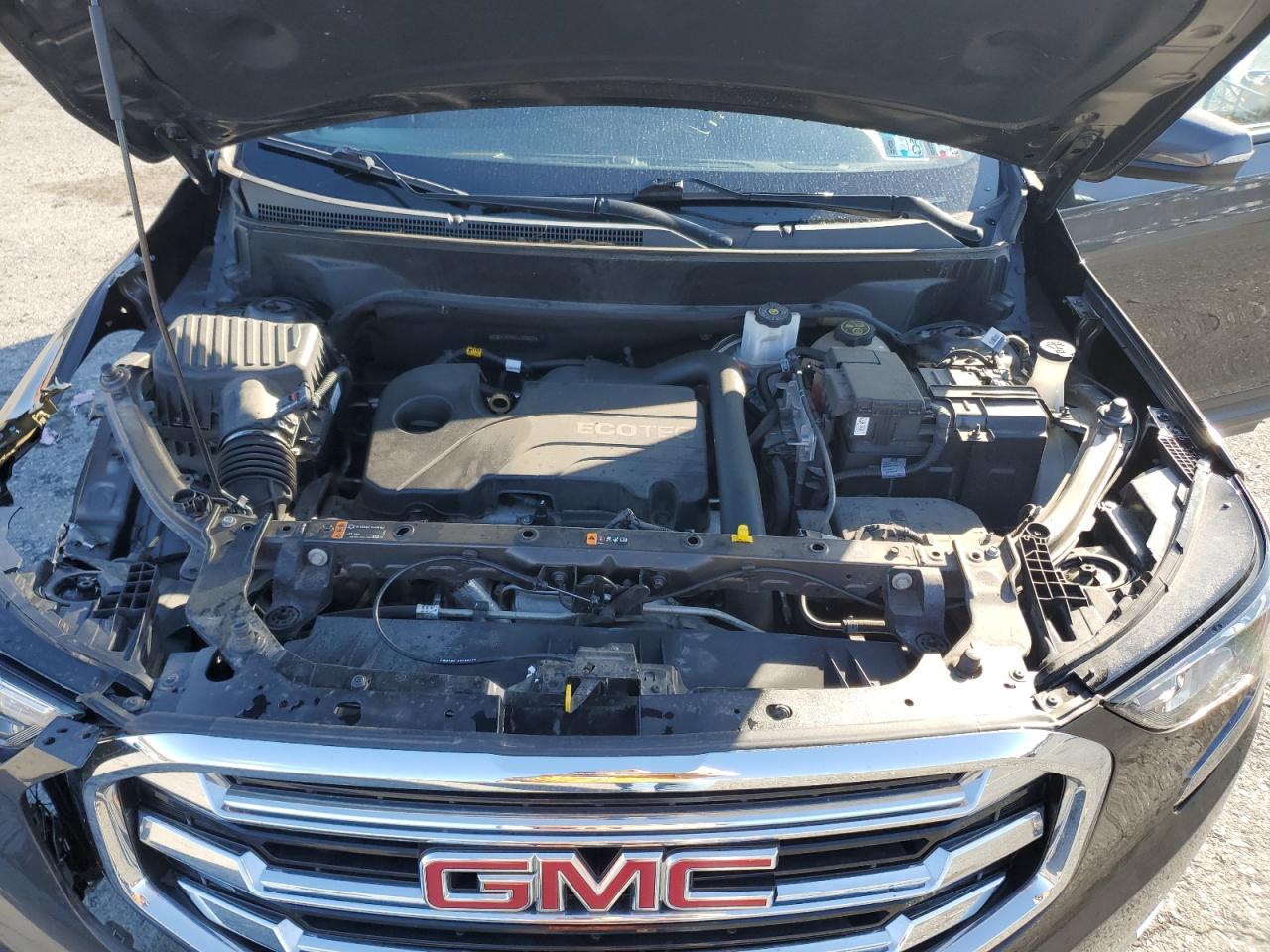 2020 GMC Terrain - Image 12