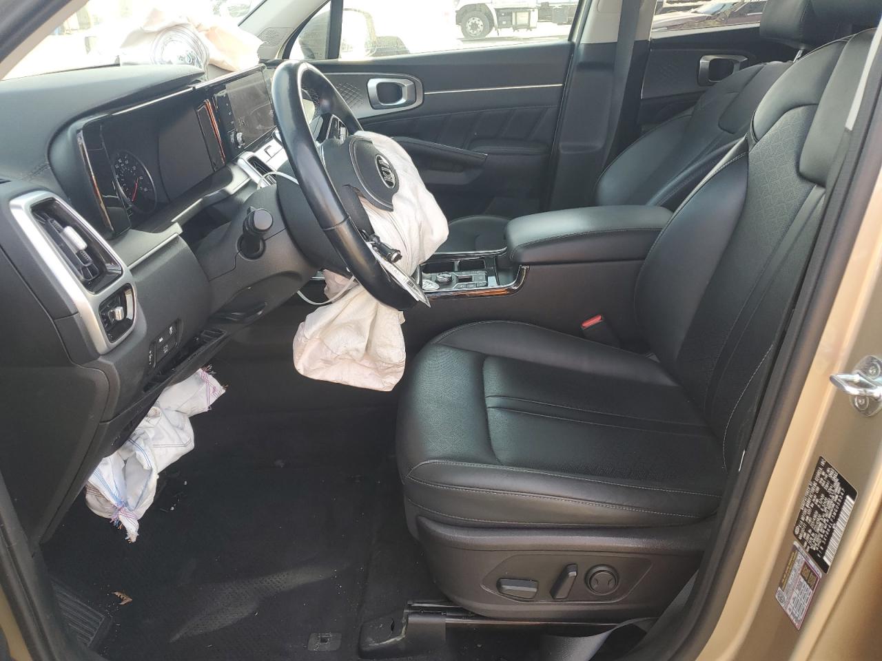 2021 Kia Sorento - Image 7