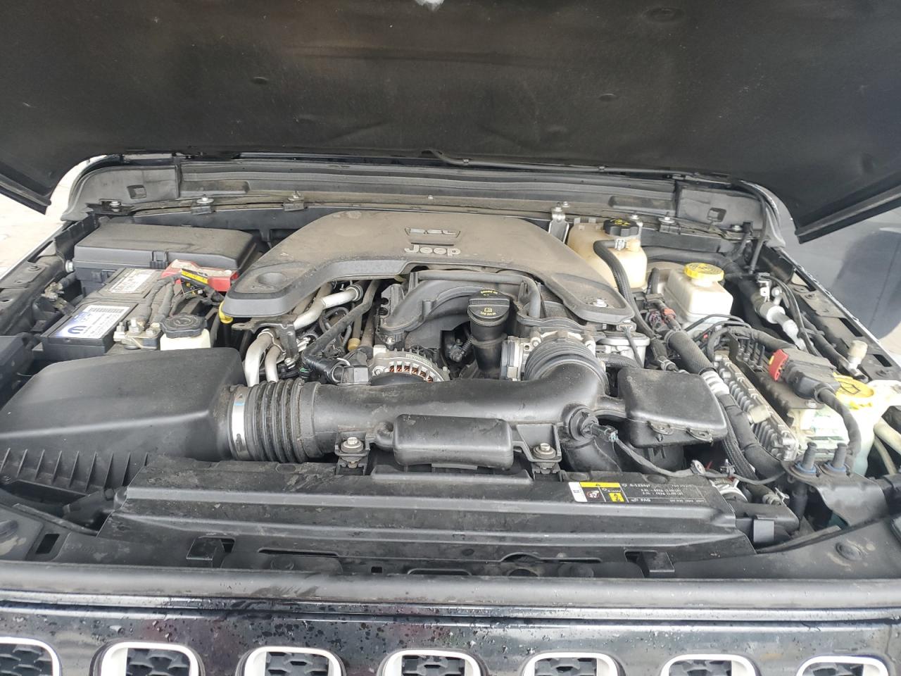 2019 Jeep Wrangler - Image 11