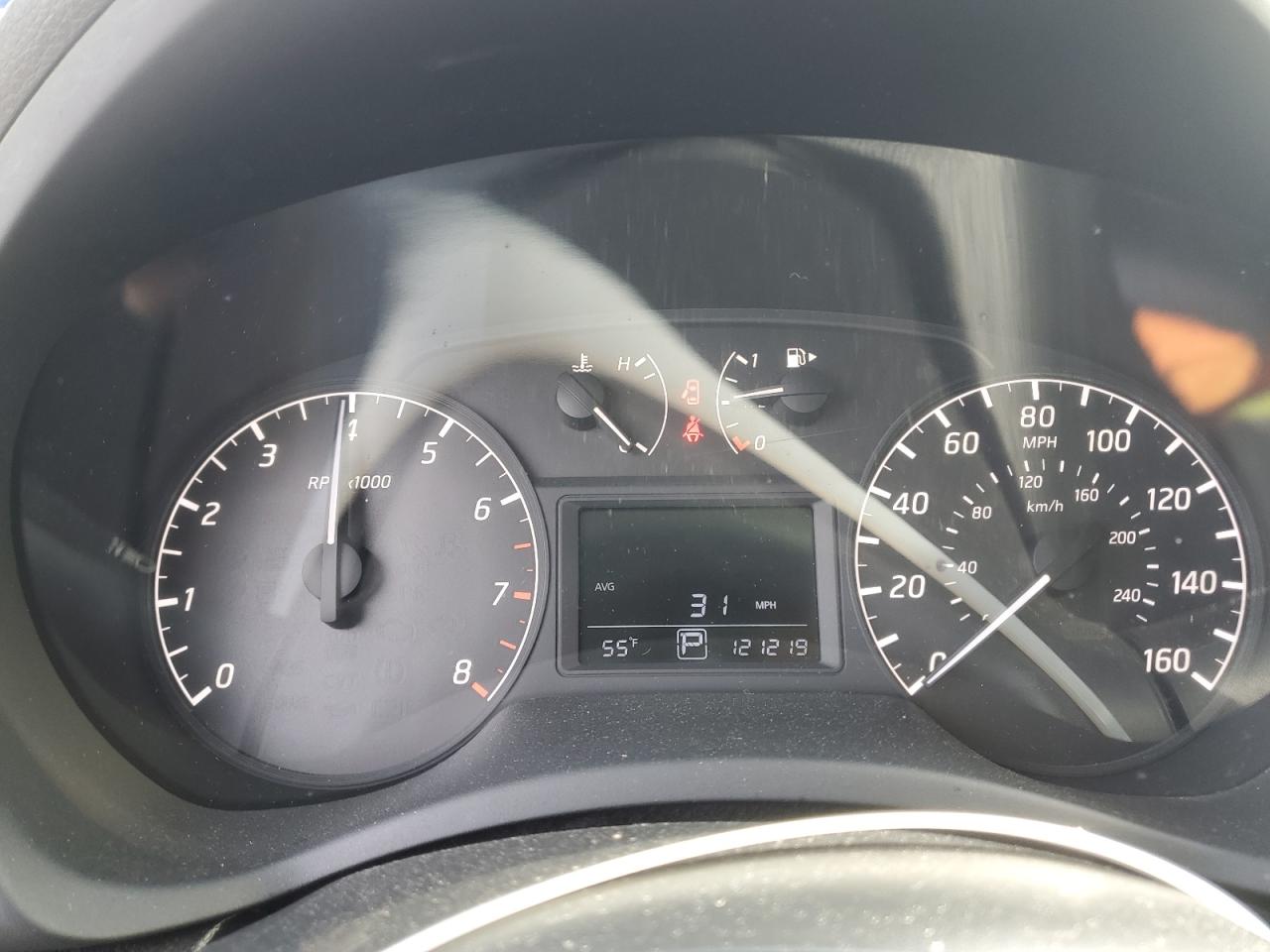 2015 Nissan Sentra - Image 9