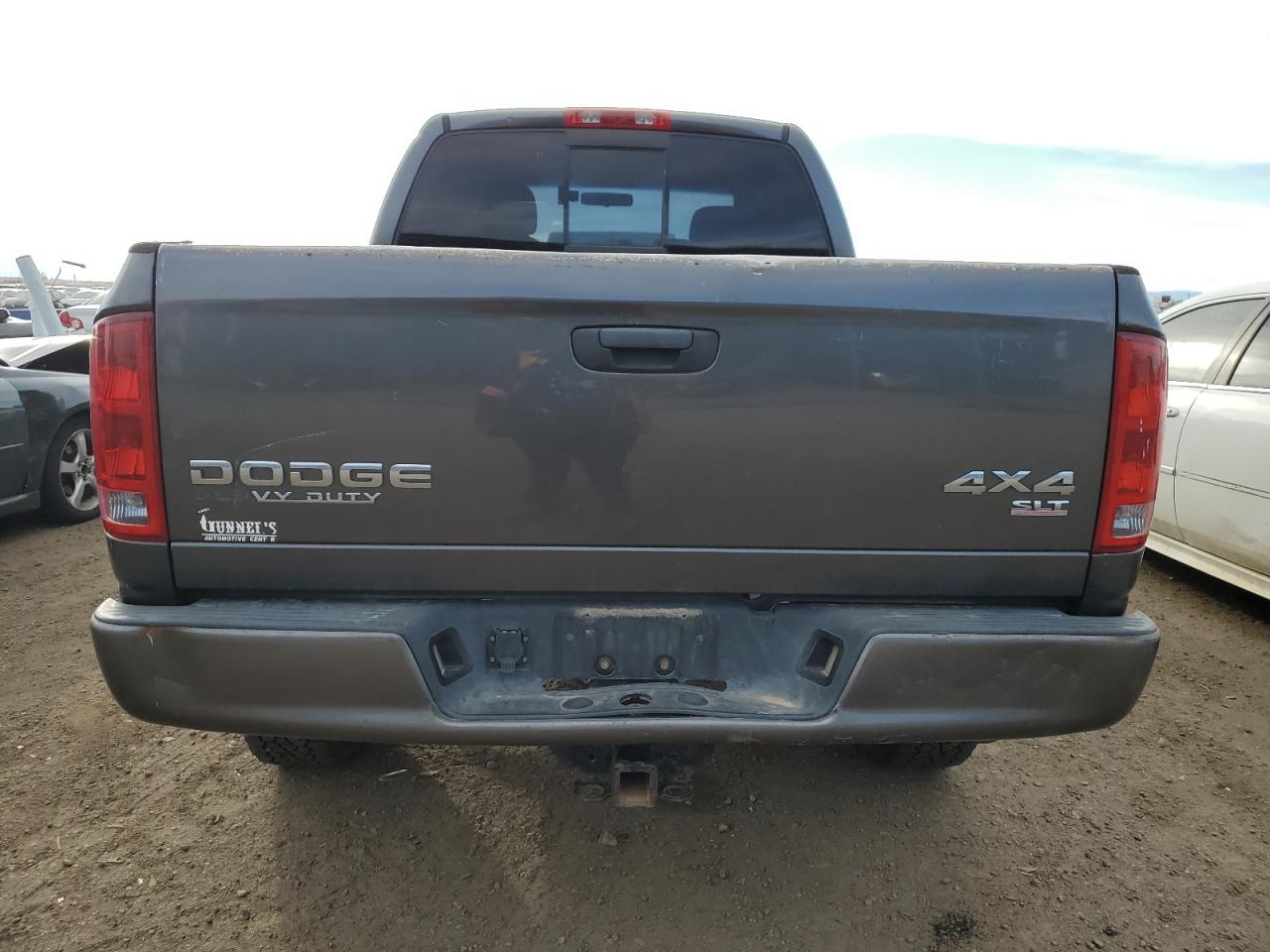 2004 Dodge RAM - Image 6