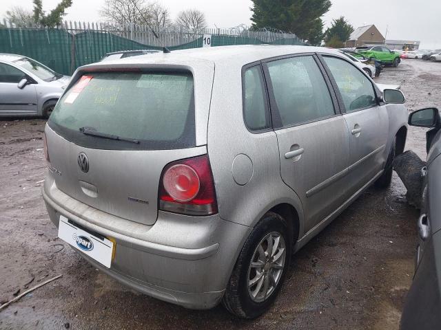 2009 VOLKSWAGEN POLO BLUEM