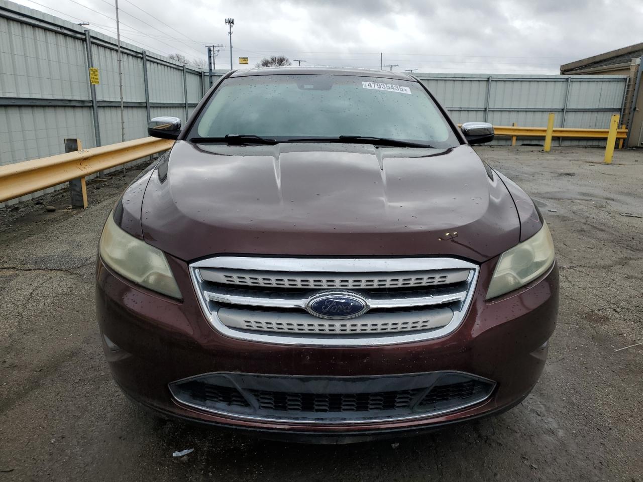 2010 Ford Taurus - Image 5