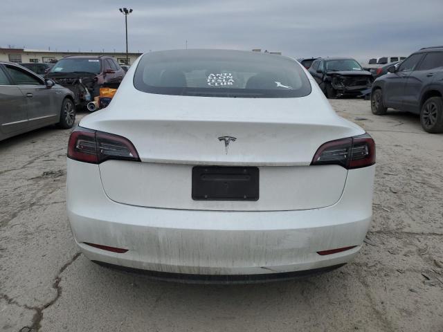  TESLA MODEL 3 2023 Biały