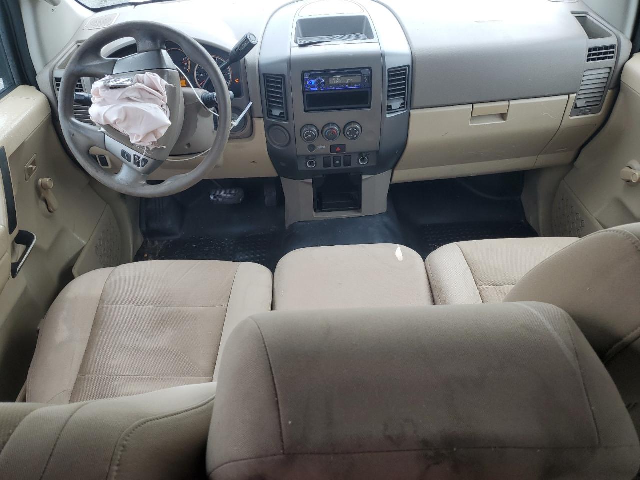 2013 Nissan Titan - Image 8