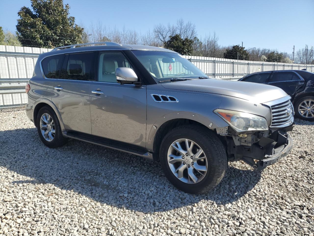 2012 Infiniti QX56 - Image 4