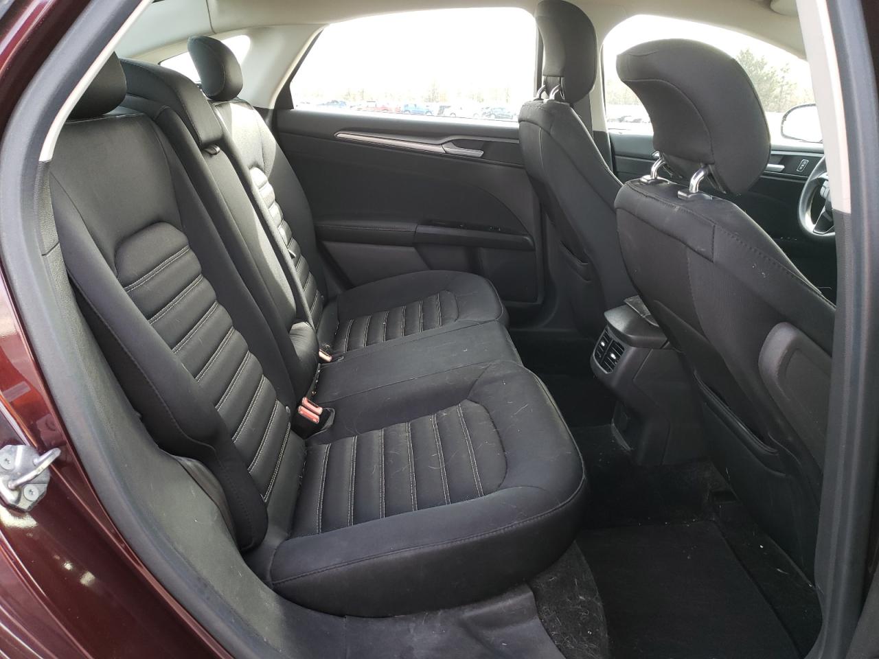 2013 Ford Fusion - Image 10