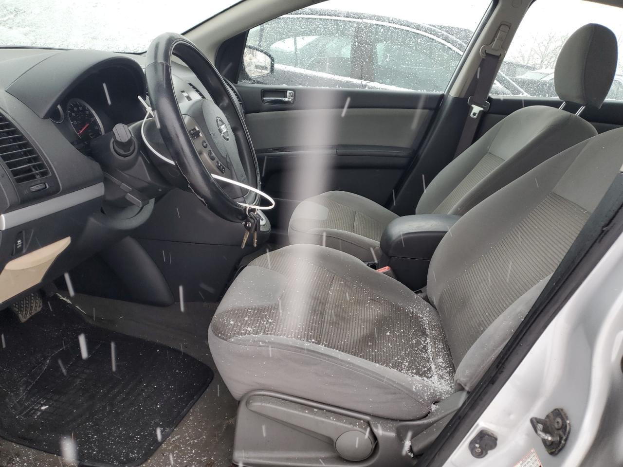 2012 Nissan Sentra - Image 7