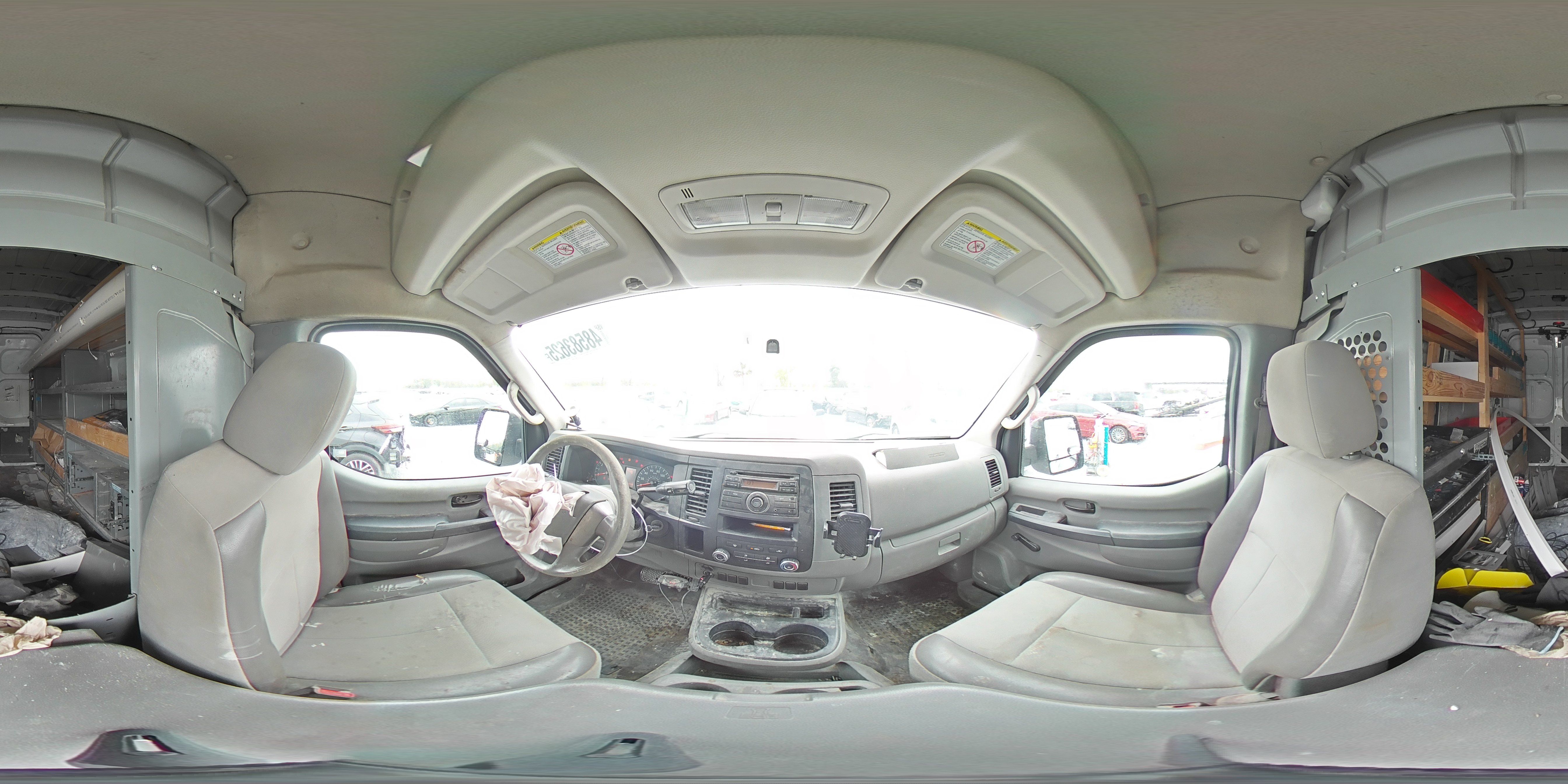 2013 Nissan NV - Image 14