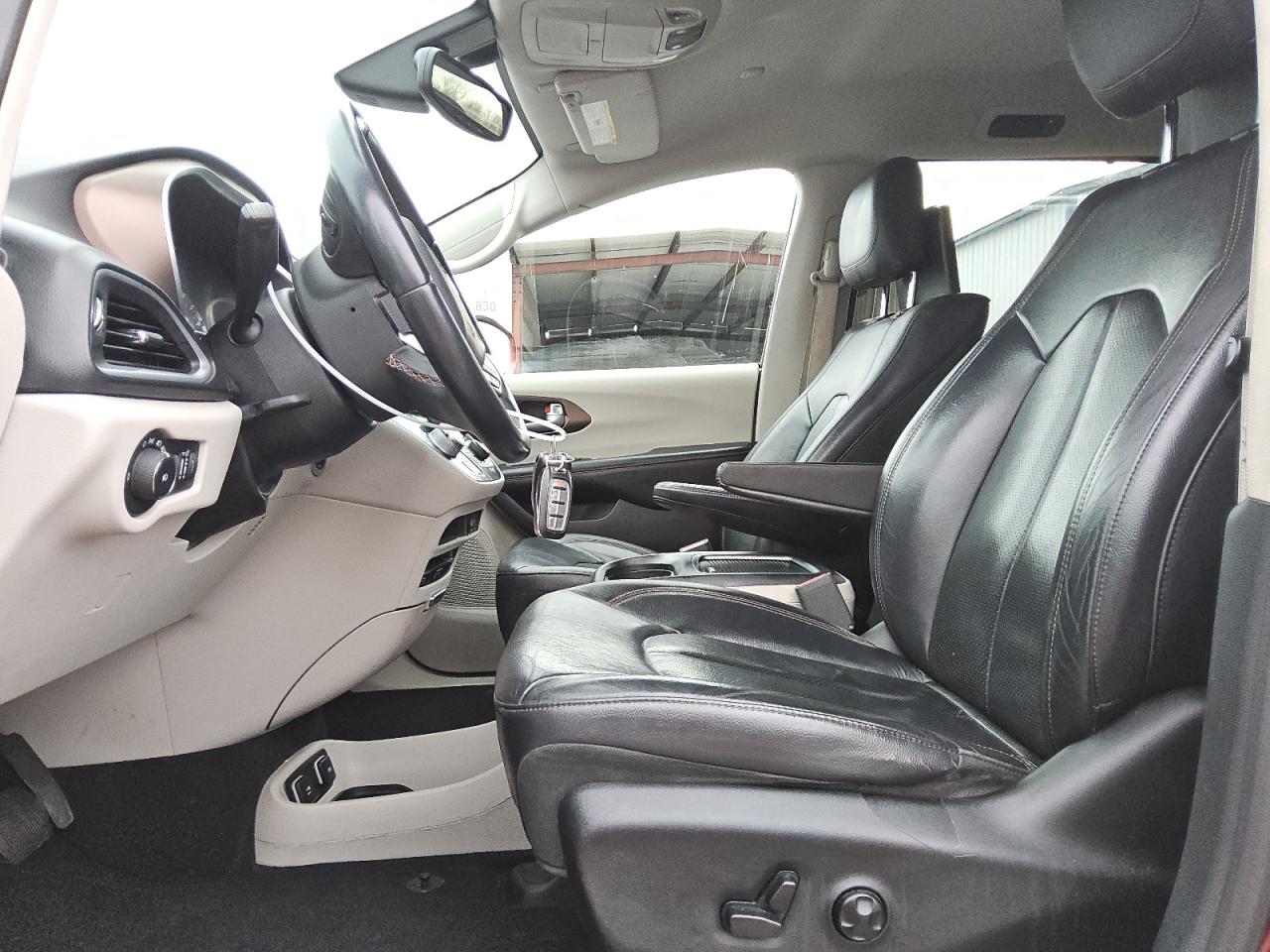2017 Chrysler Pacifica Touring L Plus VIN: 2C4RC1EG2HR760054 Lot: 47183195
