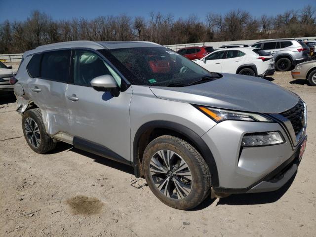  NISSAN ROGUE 2021 Серебристый