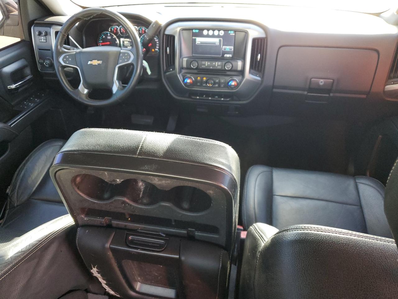 2015 Chevrolet Silverado - Image 8
