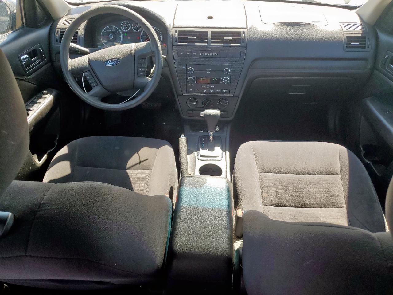 2009 Ford Fusion - Image 8