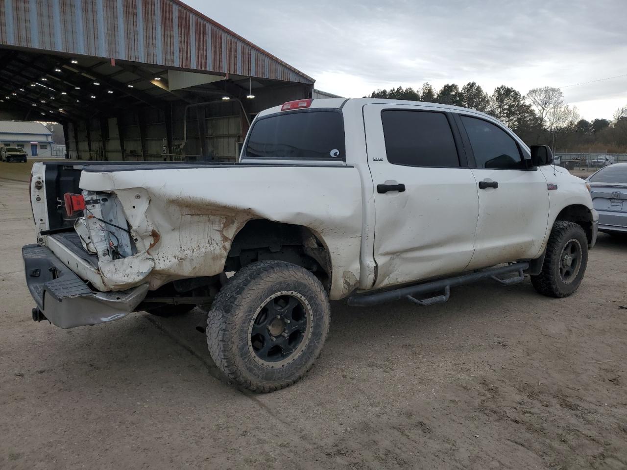 2010 Toyota Tundra - Image 3