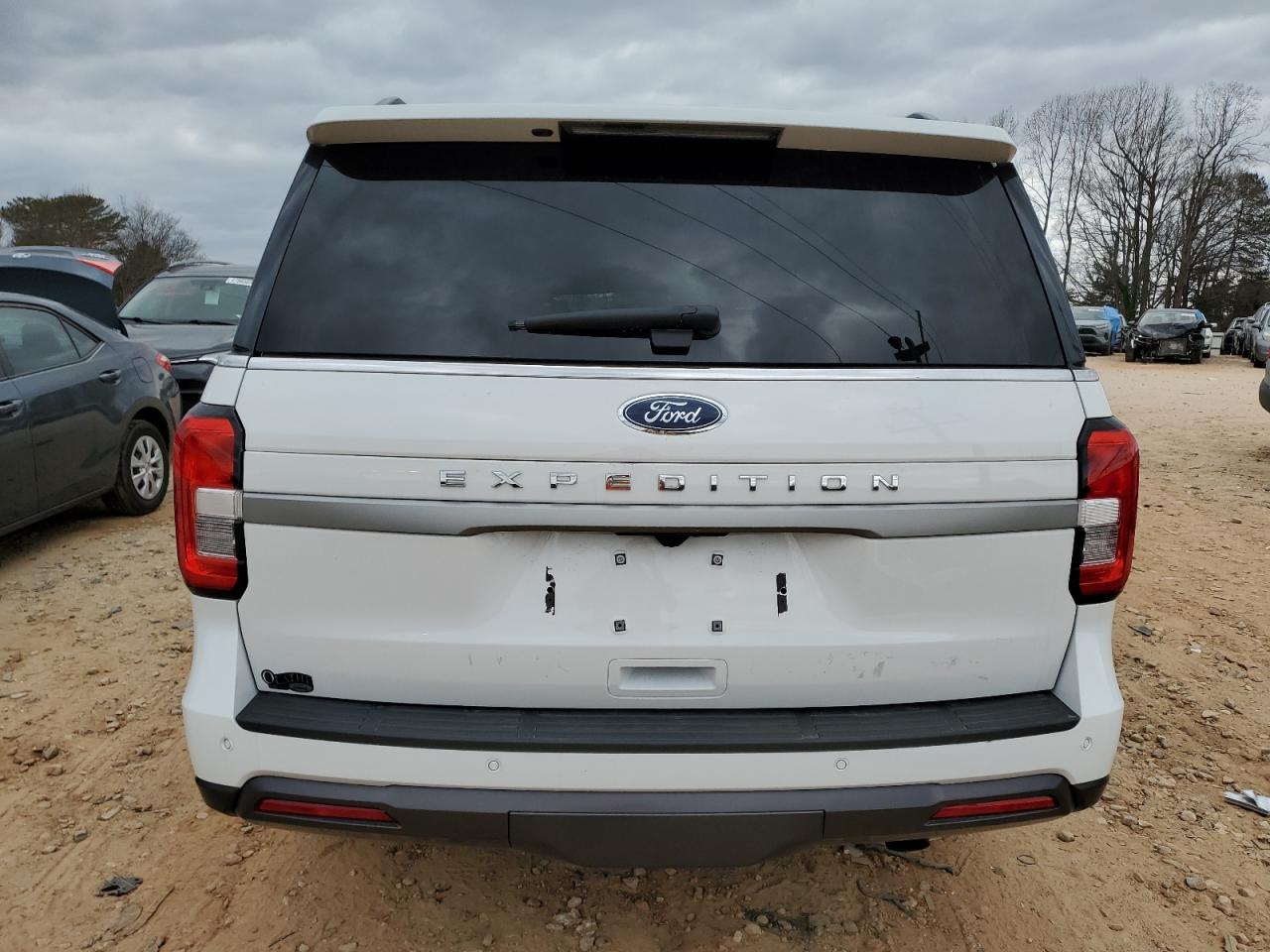 2023 Ford Expedition - Image 6