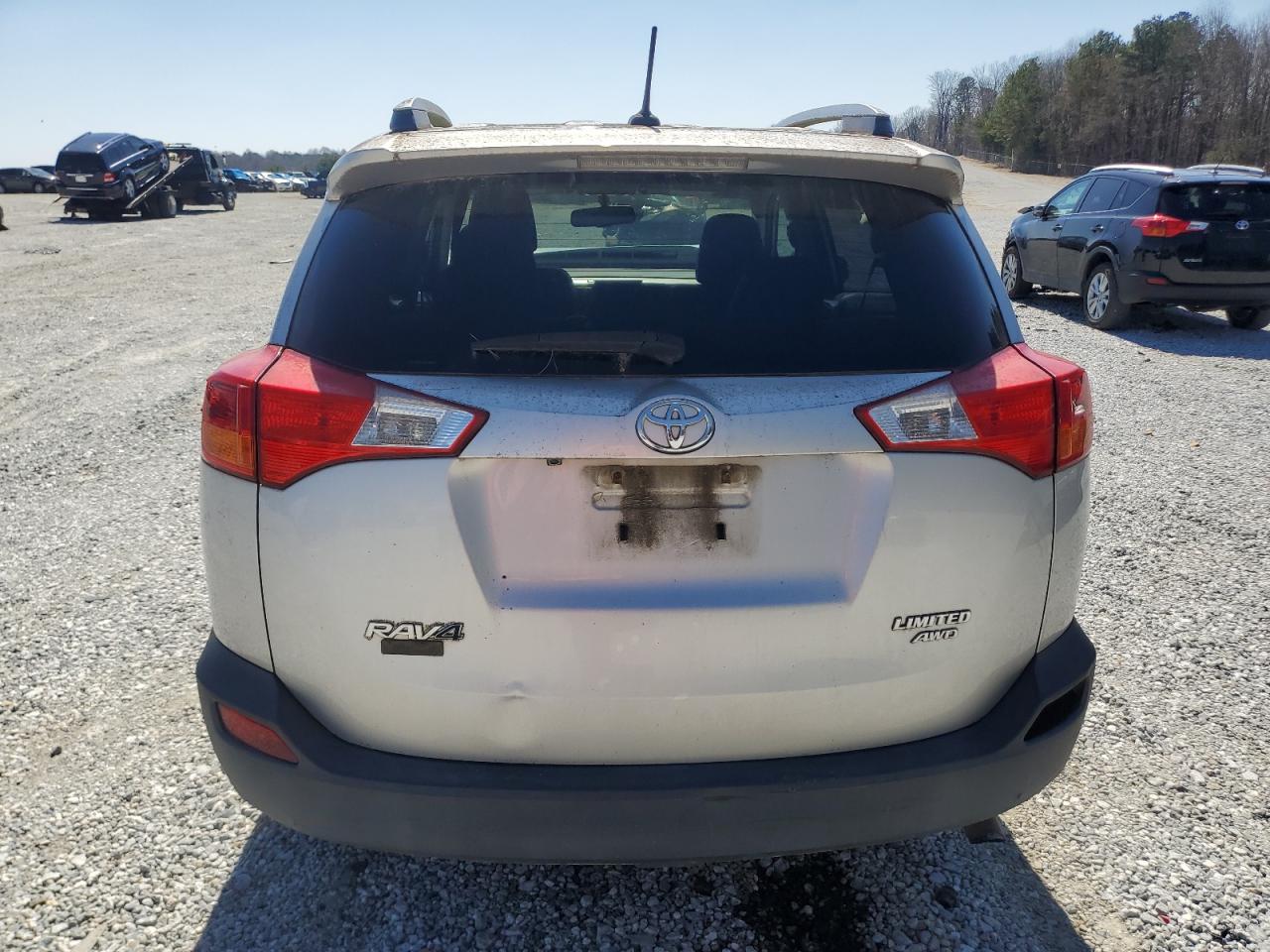 2014 Toyota RAV 4 - Image 6