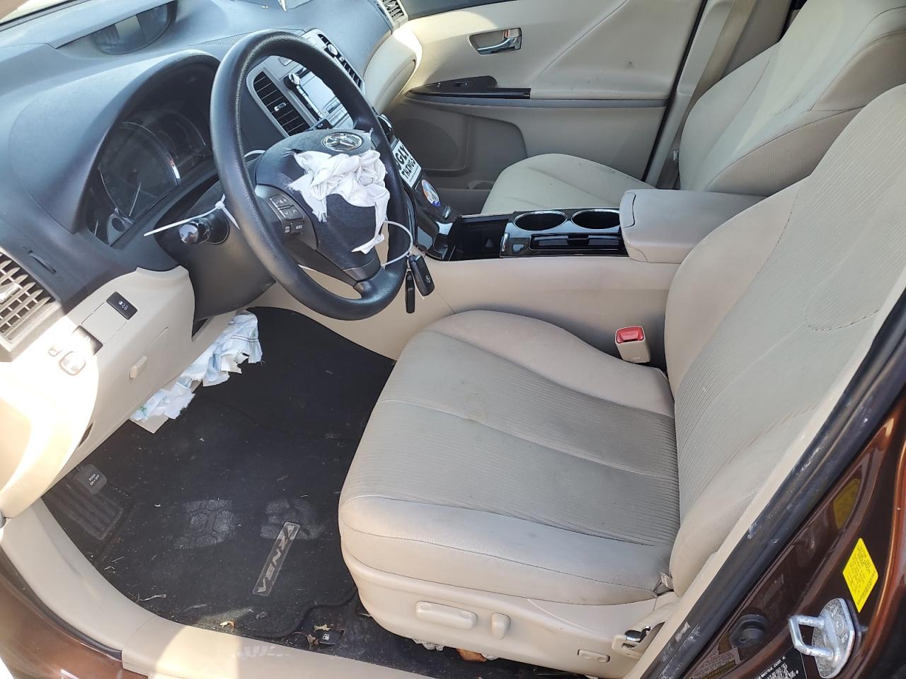 2010 Toyota Venza - Image 7