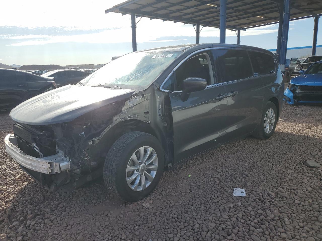 2018 Chrysler Pacifica - Image 1