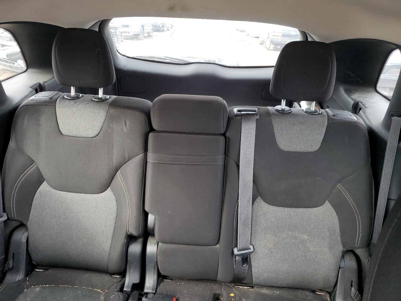 2014 Jeep Grand Cherokee - Image 10