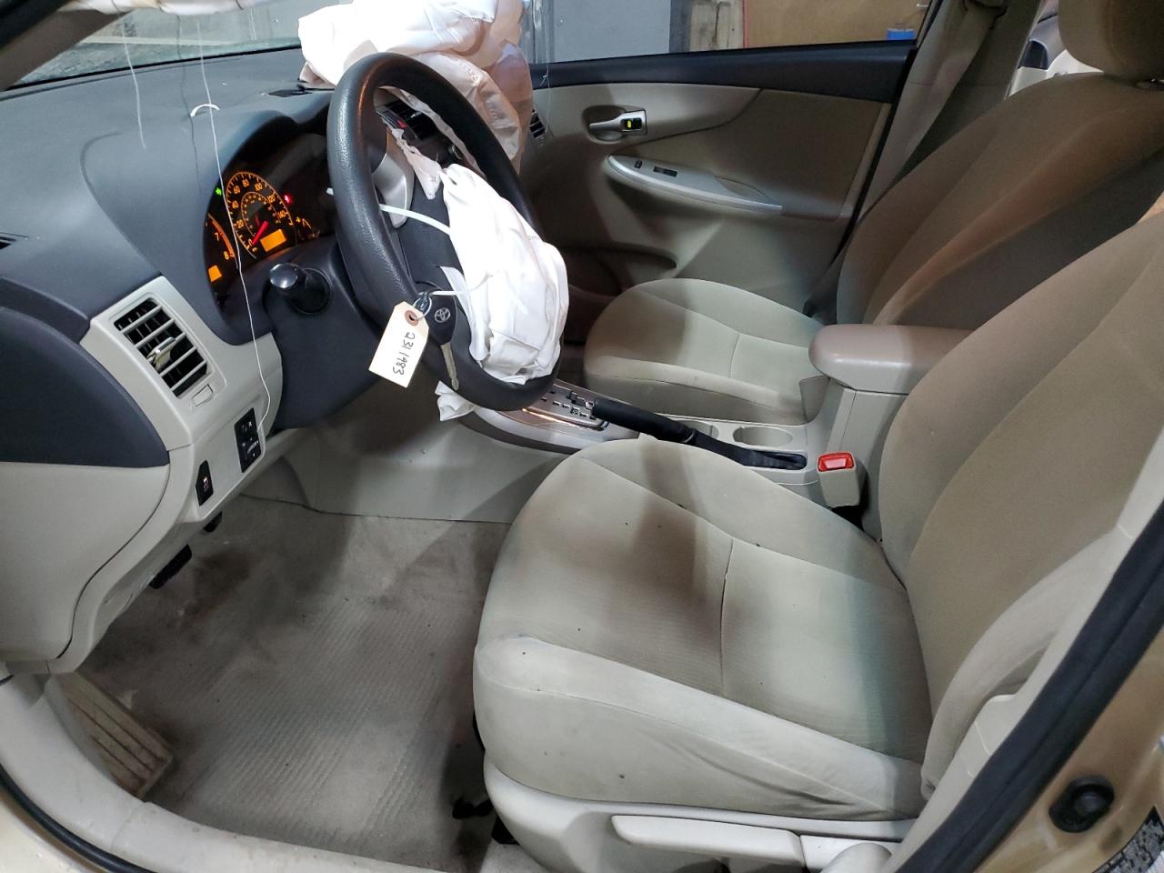 2011 Toyota Corolla - Image 7