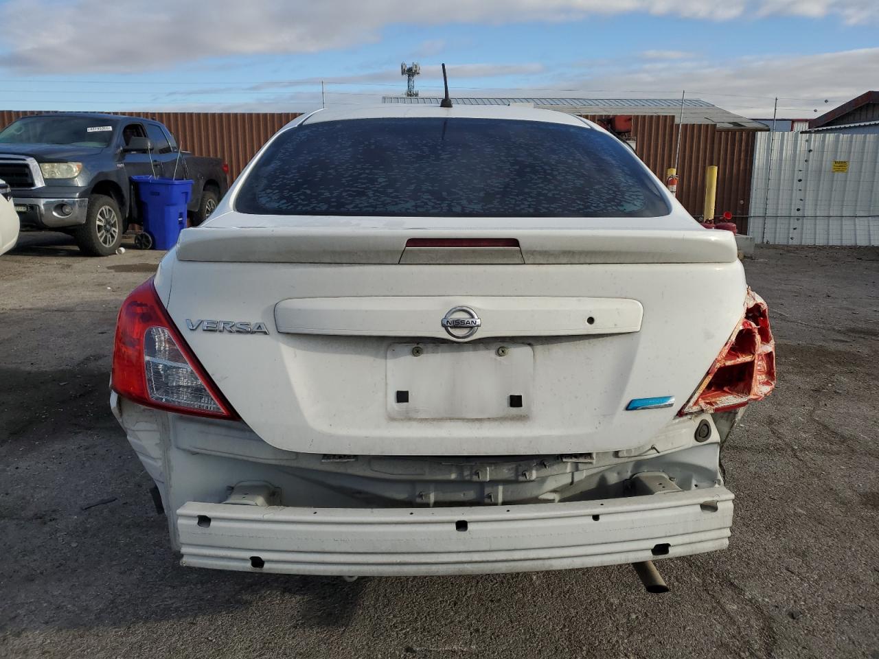 2015 Nissan Versa - Image 6